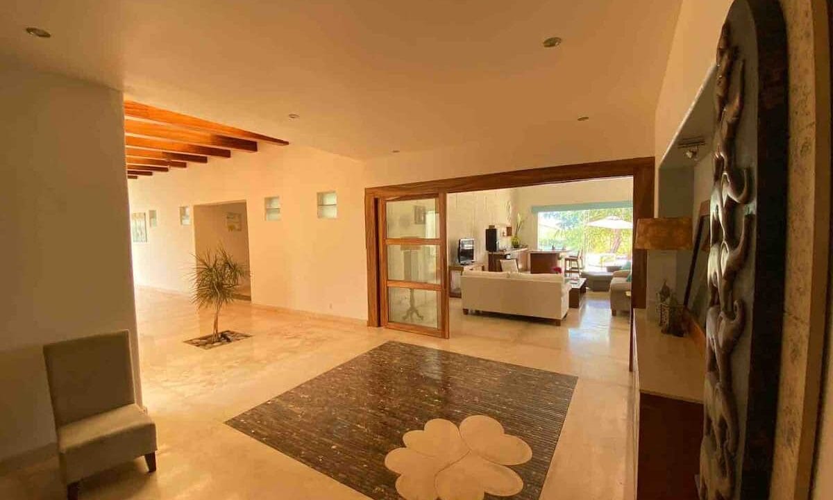 1ca35c9b-8eca-4e34-bea8-dbba00a7e80c