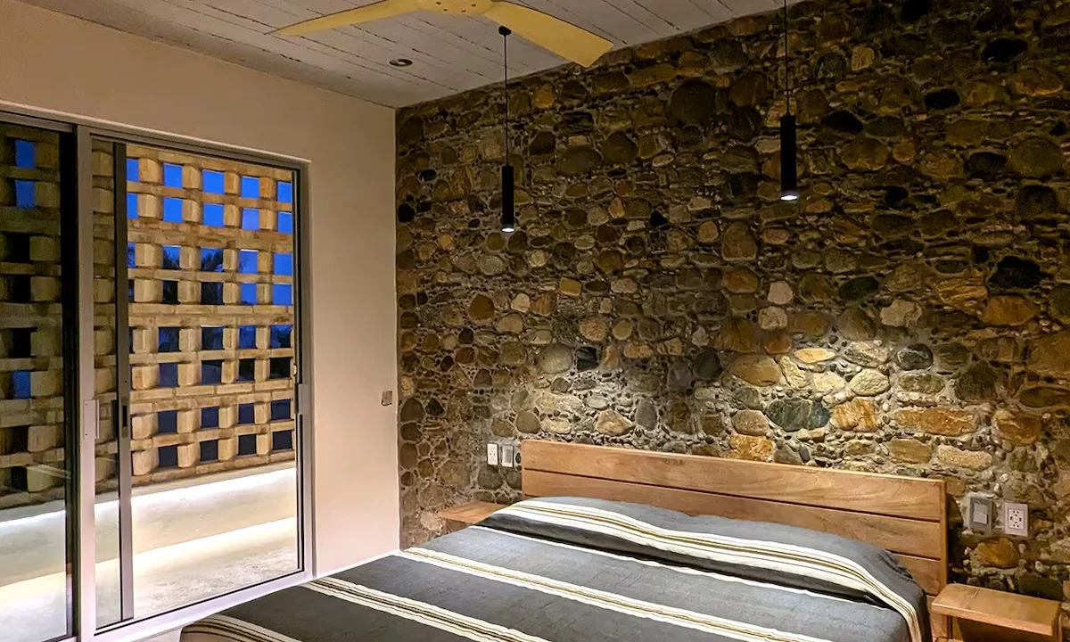 221db2c9-2855-482e-a7bd-a18566427578