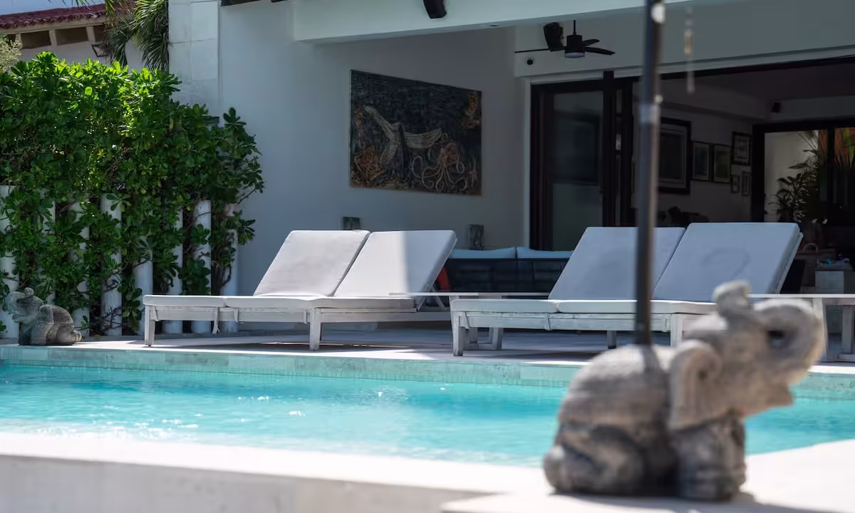 2a757a0f-8c39-4095-97c3-ed0150df33d9