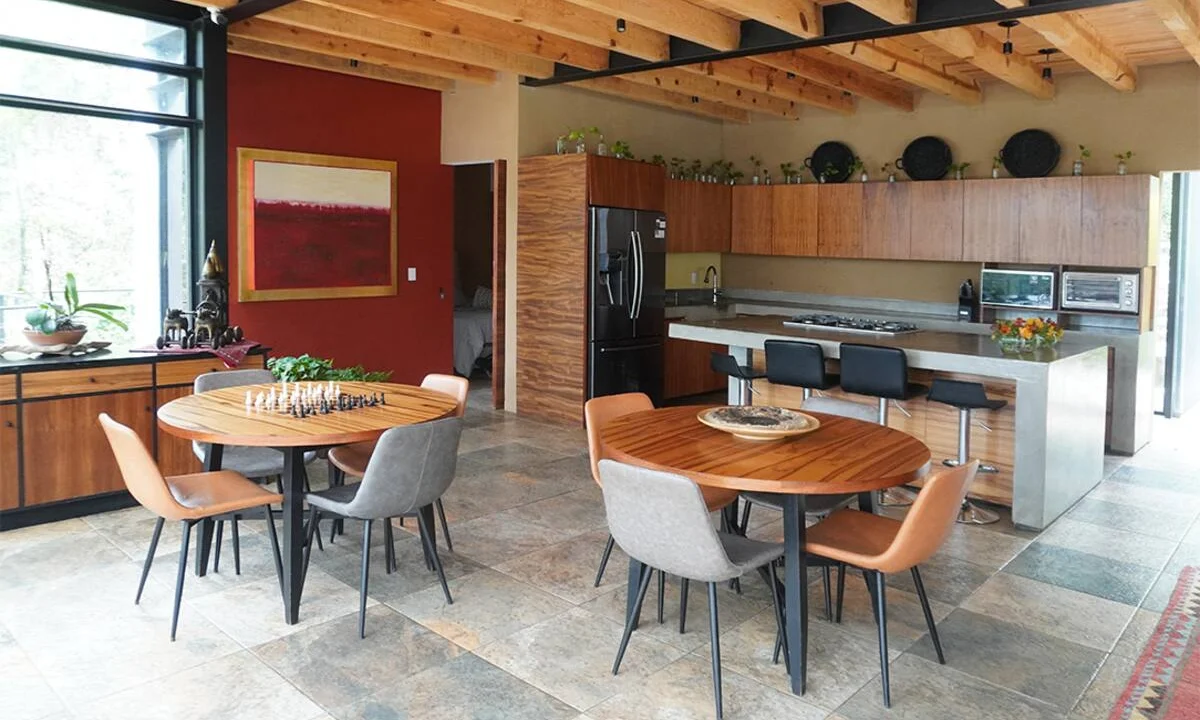 985e79bc-7426-43e0-8011-b69c5e8bd8a1