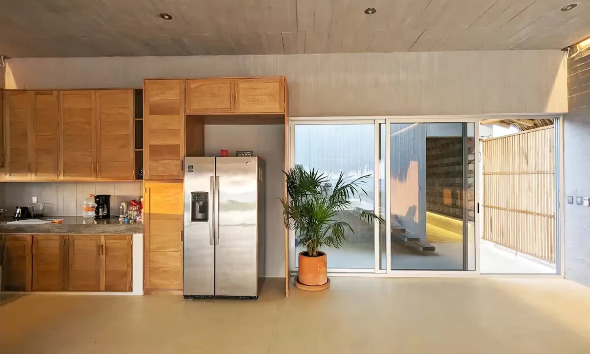 c3dc939c-0b54-4116-9cc3-194c1d9096b7